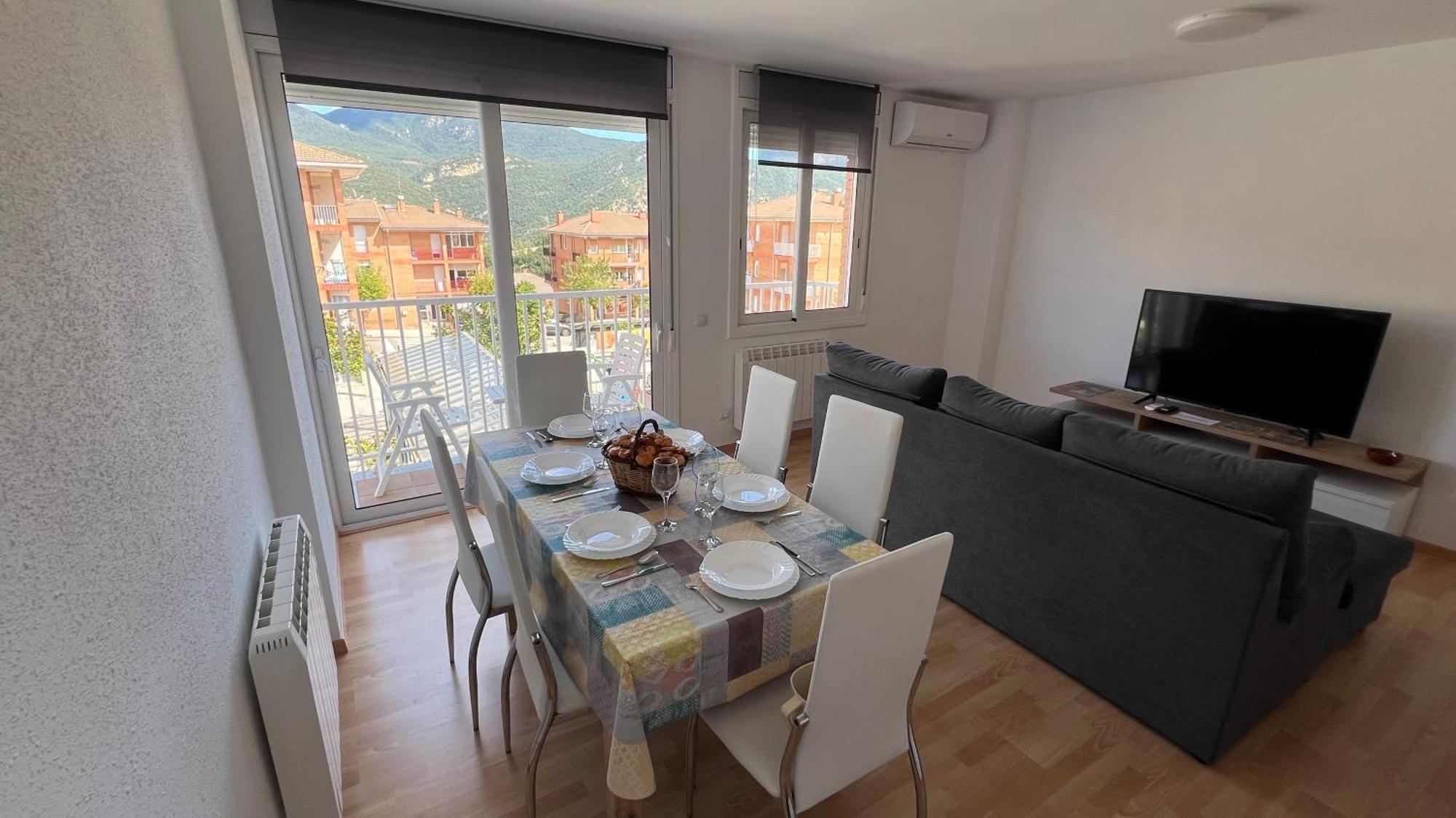Apartament Acollidor Al Bergueda 6P Sant Jordi de Cercs Εξωτερικό φωτογραφία